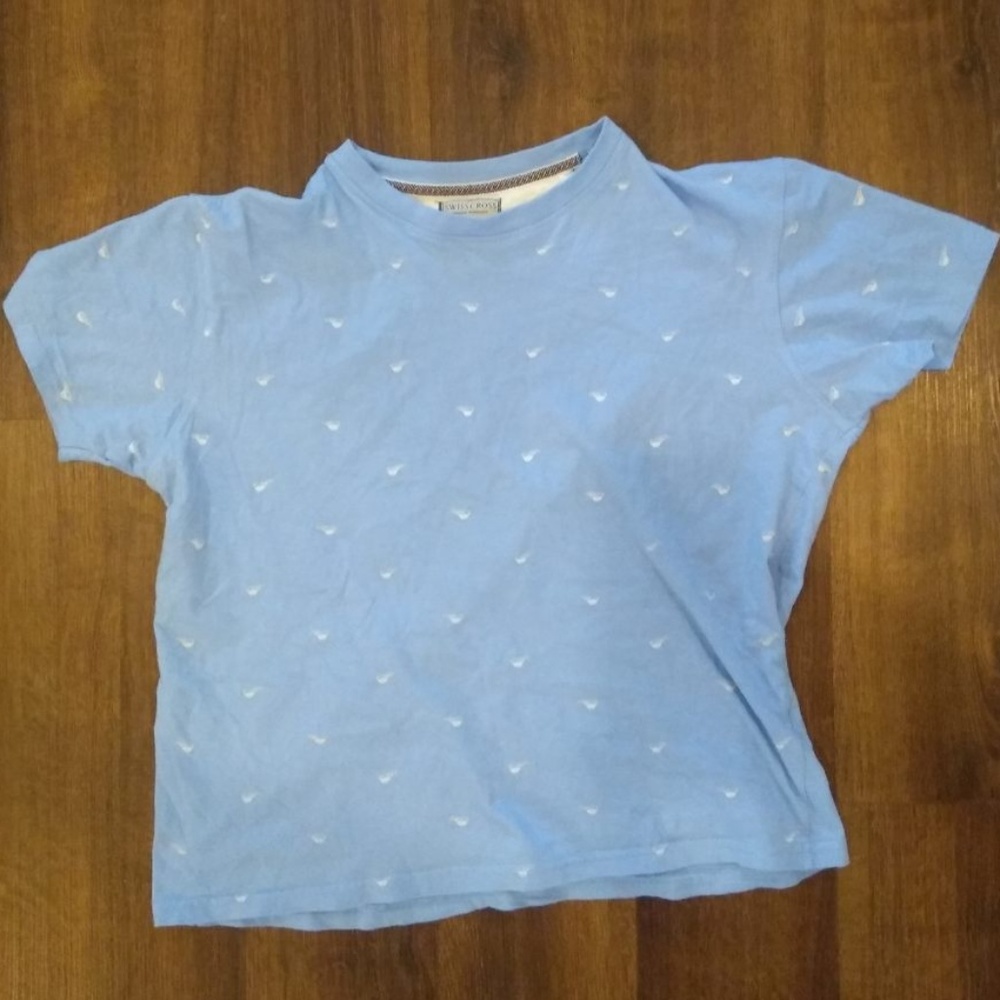 Light blue T-shirt